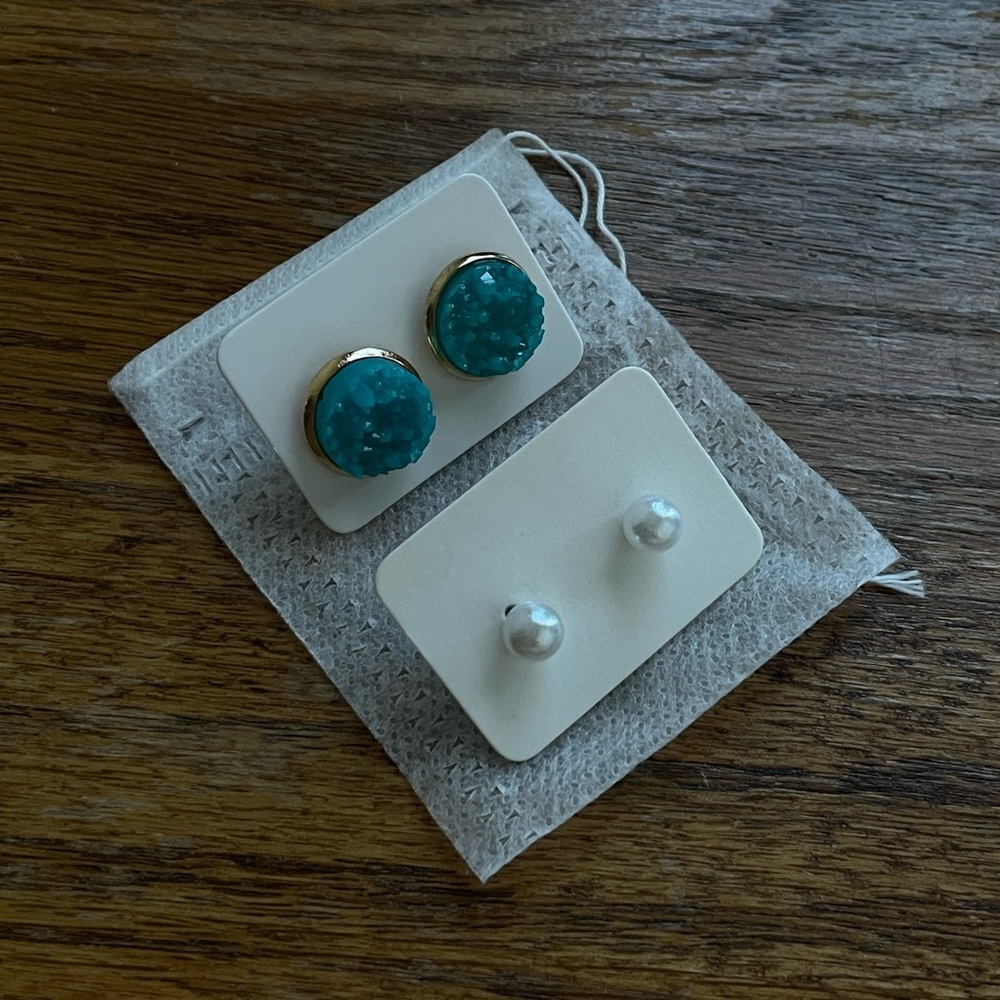 NEW Two Earring Pairs - Blue Gem & Pearl from Her Happy Place Boutique
